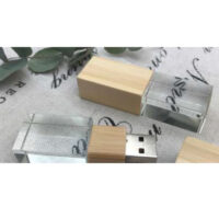 Clé USB en bois et cristal – Image 2